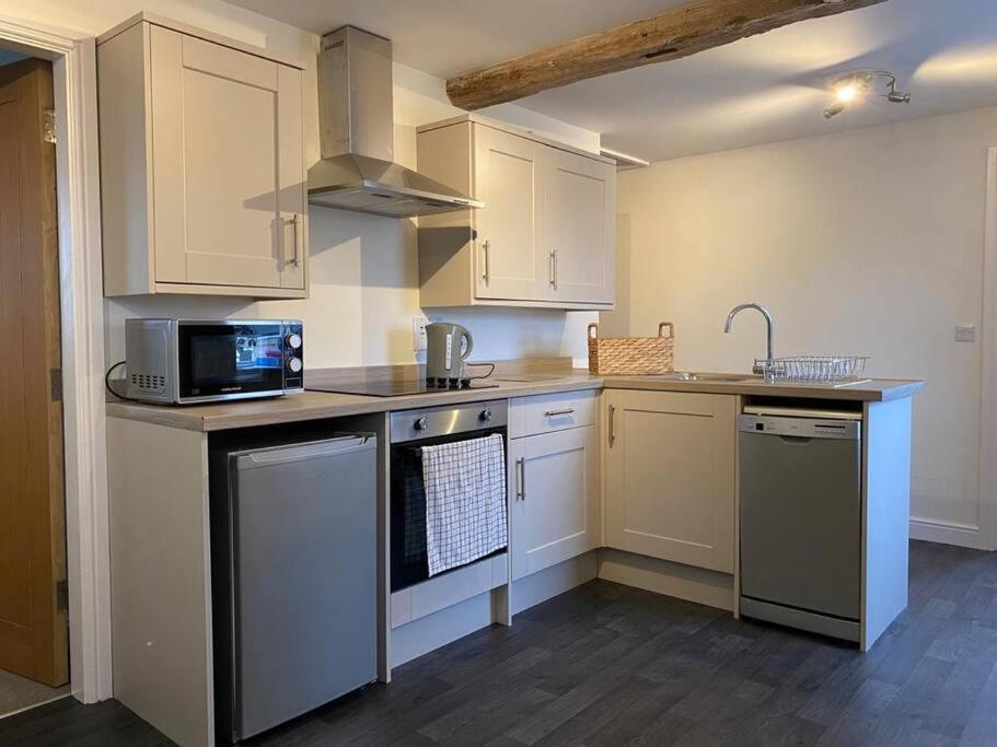 The Hayloft At Wrampool Farm Apartman Preston  Kültér fotó
